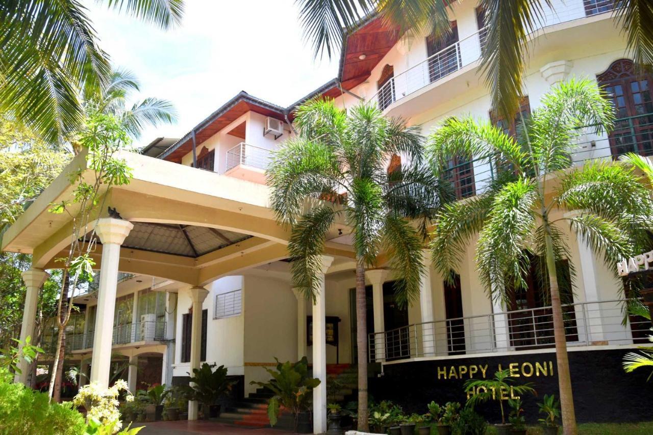 Happy Leoni Hotel Anuradhapura Exterior photo